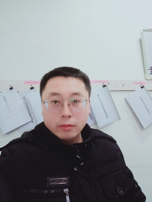 一头猪的第一张照片--烟台残疾人相亲网